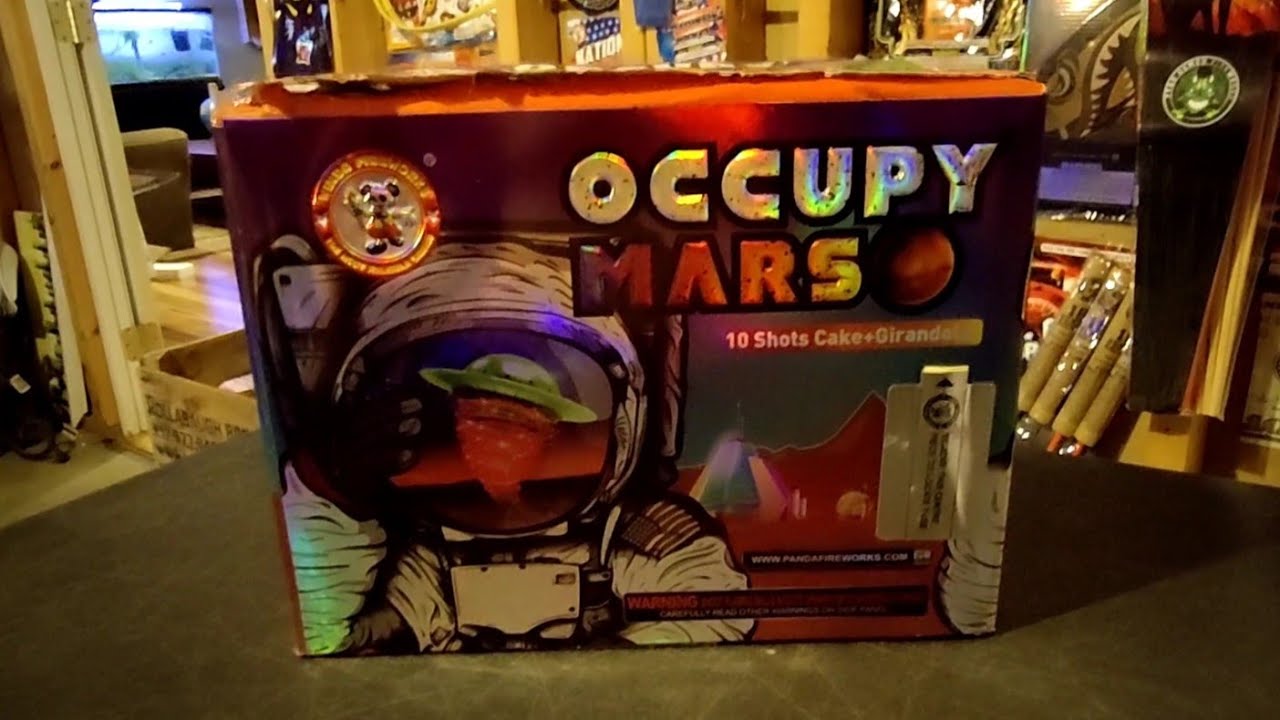 Торт в виде жирандолы в стиле Occupy Mars от Winda Fireworks