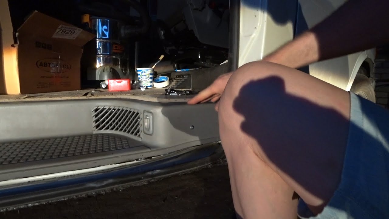Транспортер Т4 салон Ступенька в заднюю часть VW T4