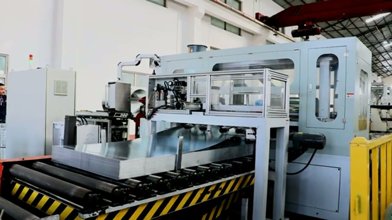 Mass production of gaseline barrels in chinese factory