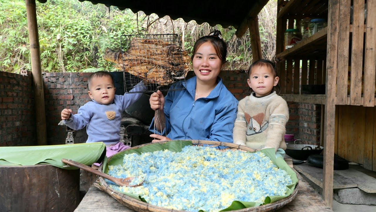 How to cook traditional sticky rice, catch a giant fish and grill it for your little daughter to eat