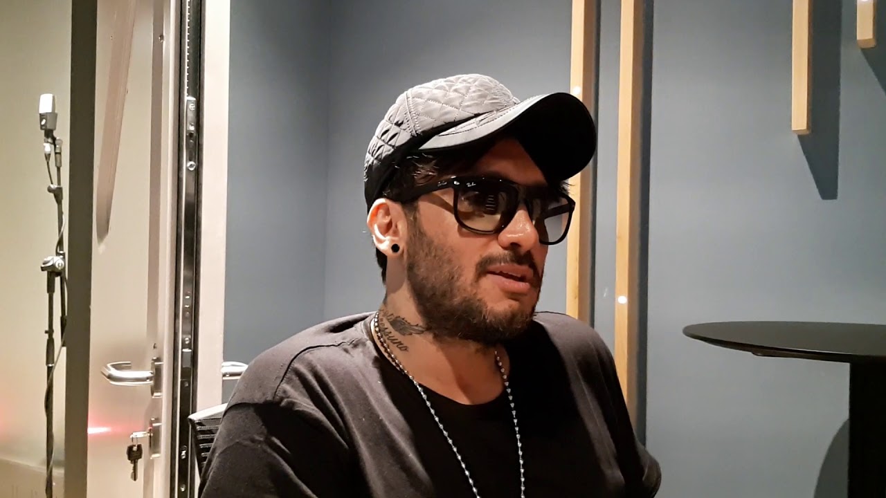 Fabrizio Moro: «Mi ha salvato la fede»