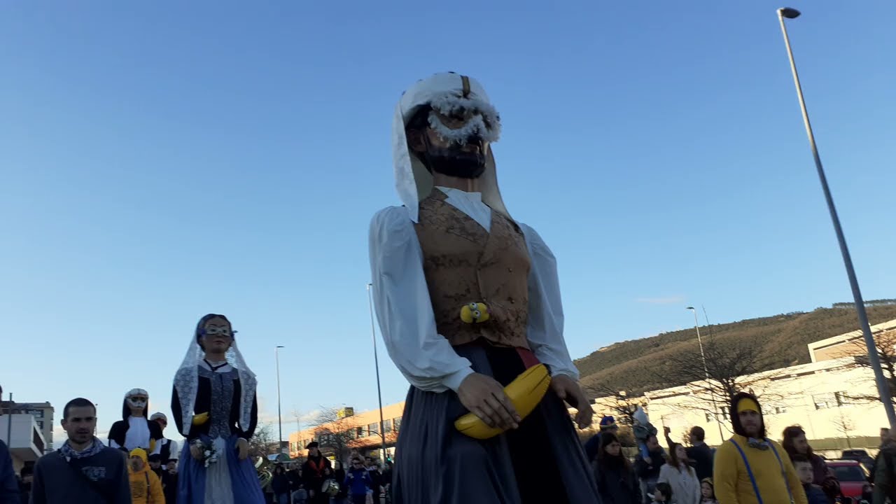 pasacalles de los gigantes de Buztintxuri