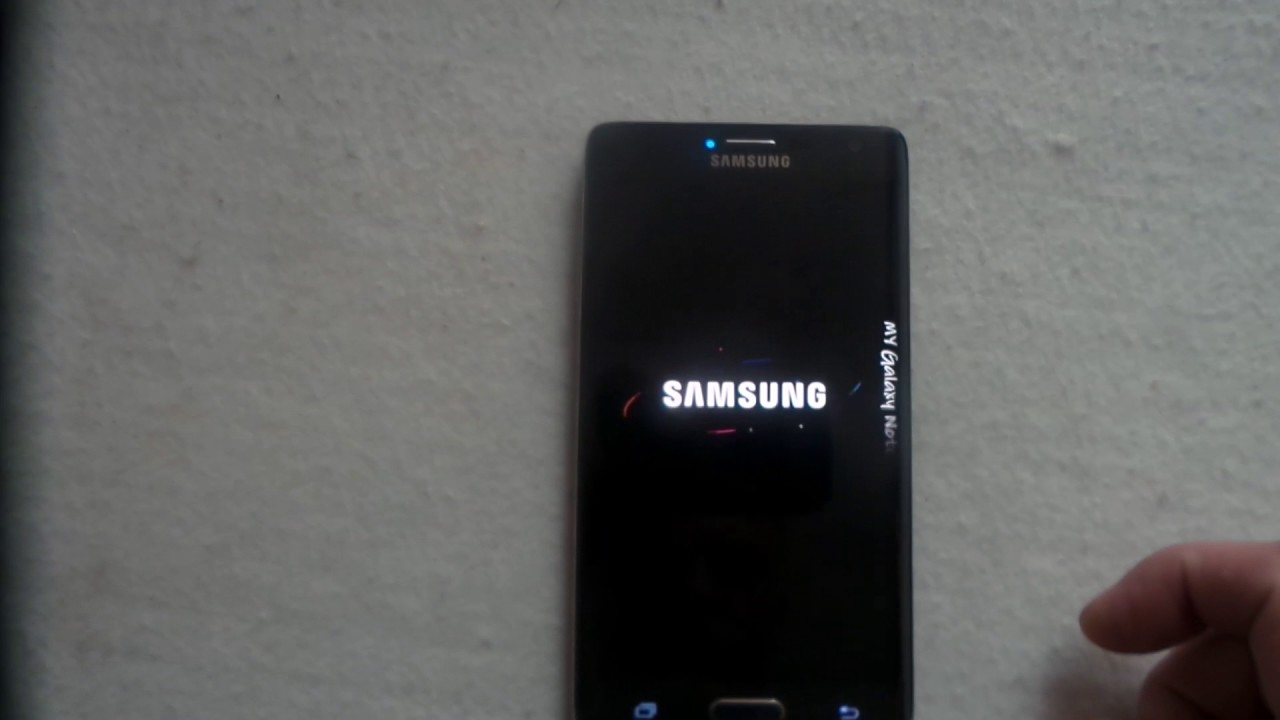 Оказался восстановленный с eBay Samsung SM-N915F Galaxy Note Edge, за 297USD
