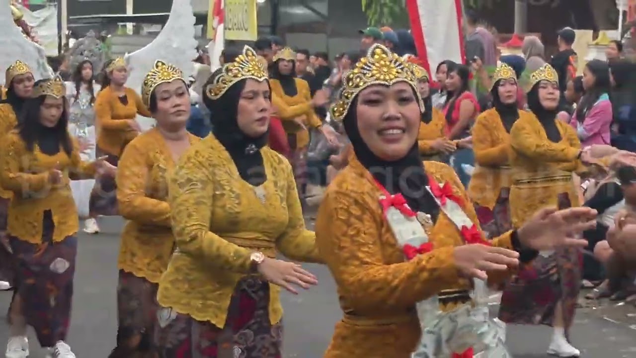 KARNAVAL RUWAH DUSUN BECIRO KEC SUKODONO SIDOARJO FULL MENING2 BOLO