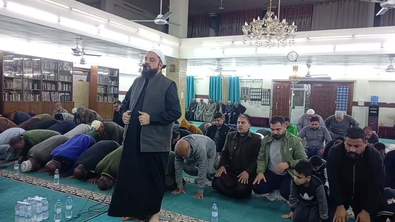 2رقم 12#3#2026 صلاه تراويح في شهر رمضان يوم 23جامع عرفات كان أمام الصلاةدكتور حيدر هادي العودةلرفاعي