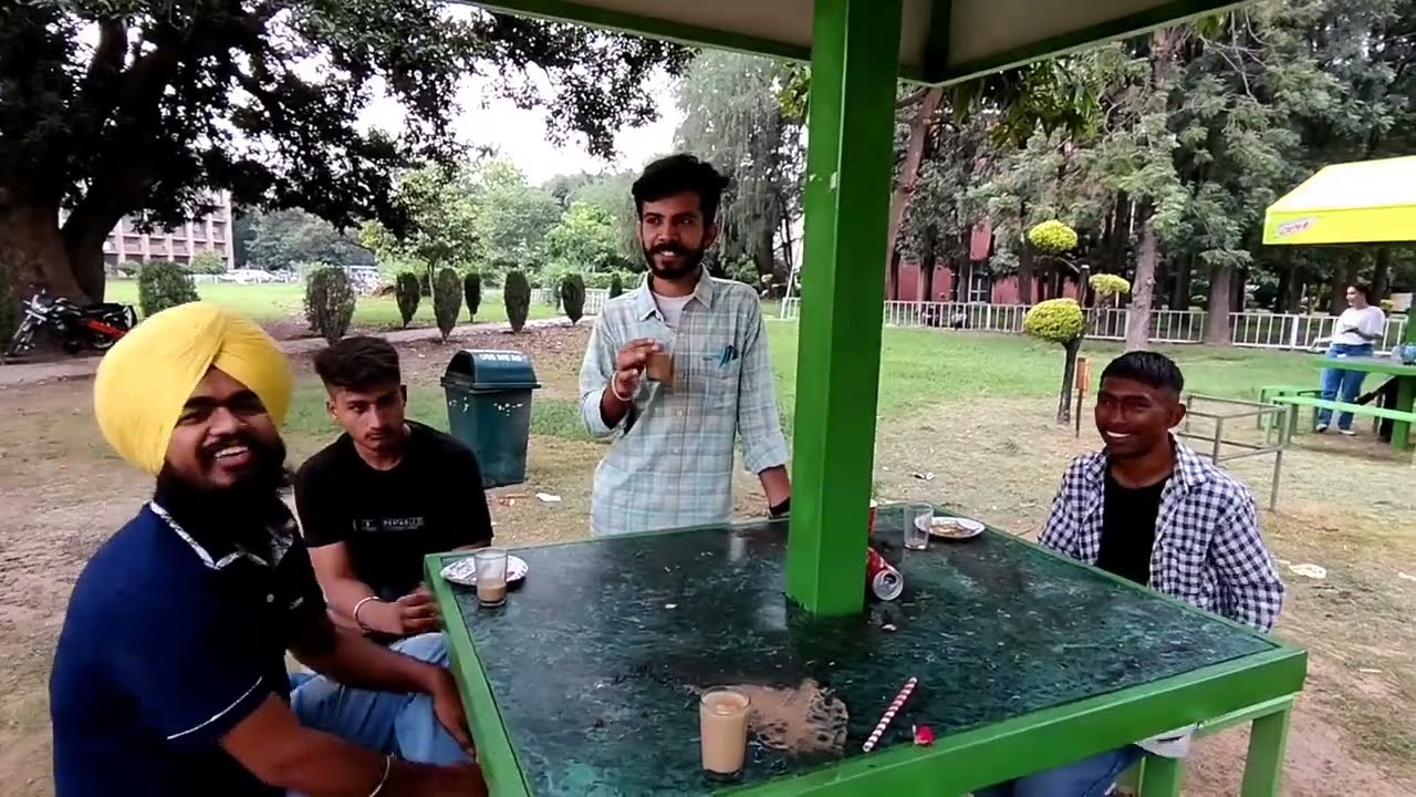 First day of college reaction of PGGC 11 Chandigarh students || #vlog #firstdayofcollege  #reaction