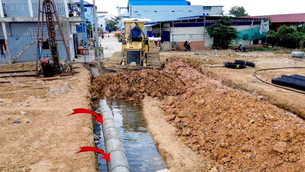 Amazing Activiti ! Be Watchful Completed 100% Landfill Delete Canal By Bulldozer Komatsu Operators