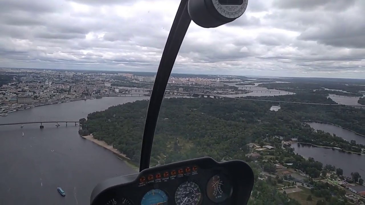 Полёт над Киевом. Robinson 44. 
