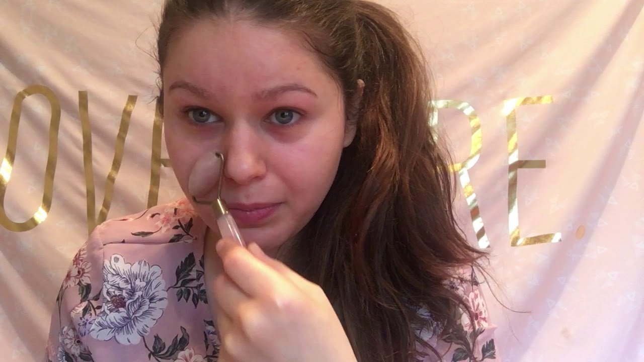 Rose Quartz Facial Roller Tutorial