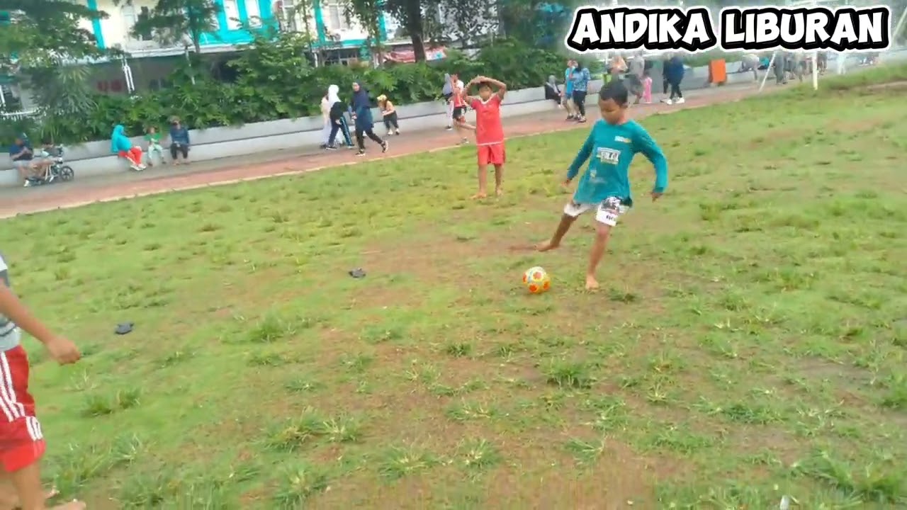 Main di alun-alun Pondok aren Kota Tangerang Selatan #fypシ #alunalun #pondokaren #kotatangsel 