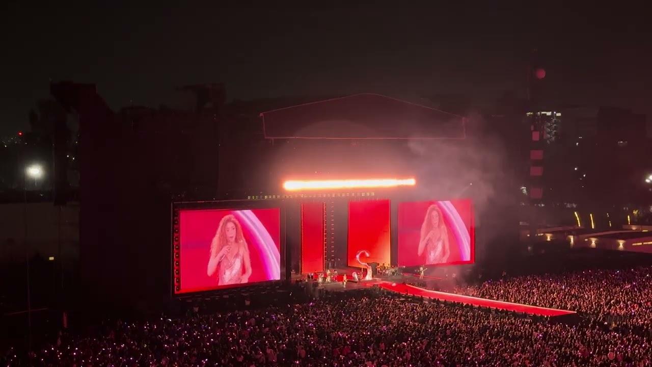 🔥 Shakira en vivo – Soltera encendió el Estadio GNP | Concierto CDMX 2025 💃✨