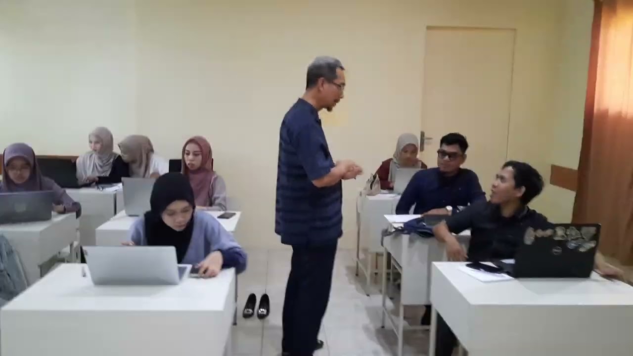 Pelatihan dgn materi tujuan pembelajaran