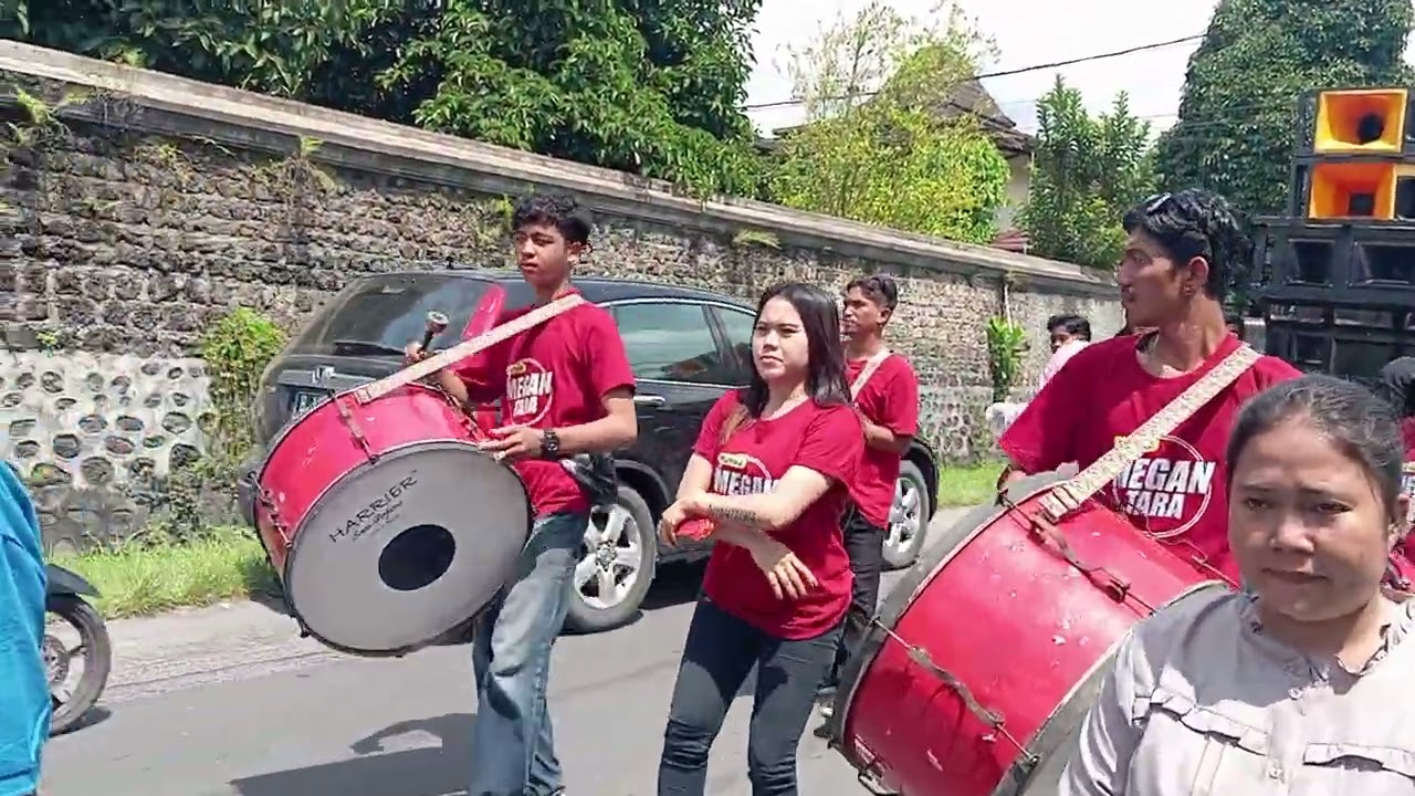 Keseruan bareng putra megantara live batu kumbung Lingsar