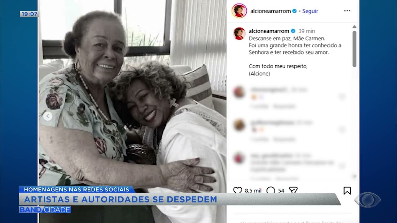 Homenagens a M&atilde;e Carmen de Oxaguian - Band Cidade