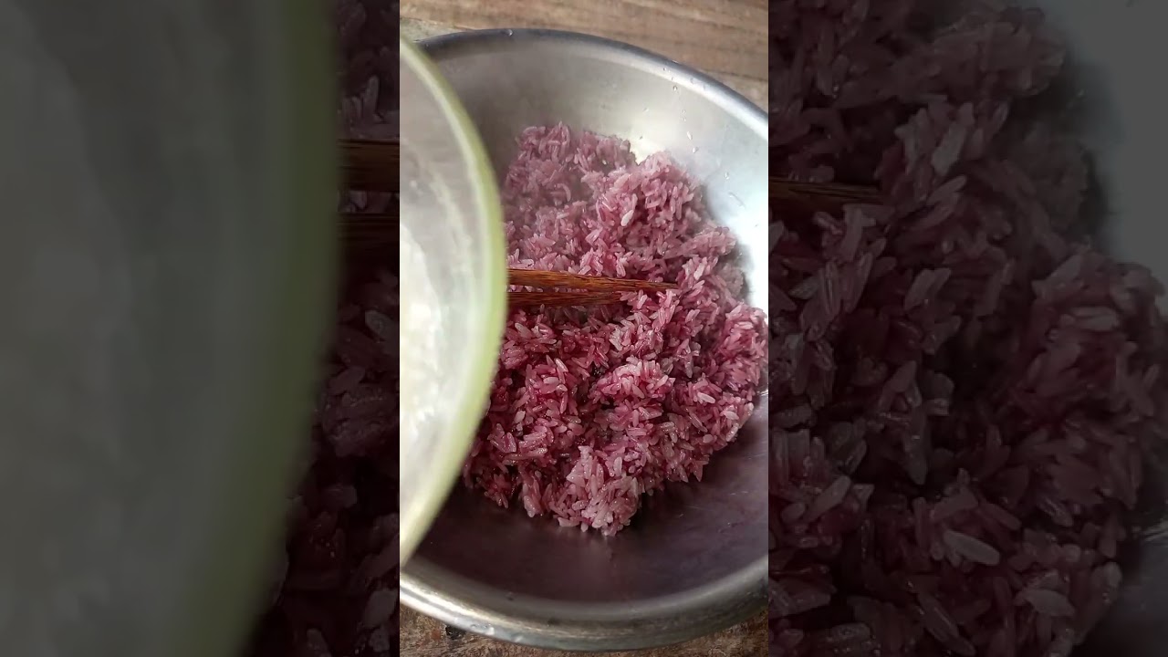 Xôi lá cẩm 