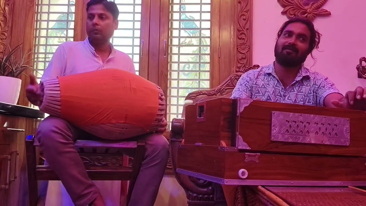 ঘরে কি আর হয় না ফিকিরি
