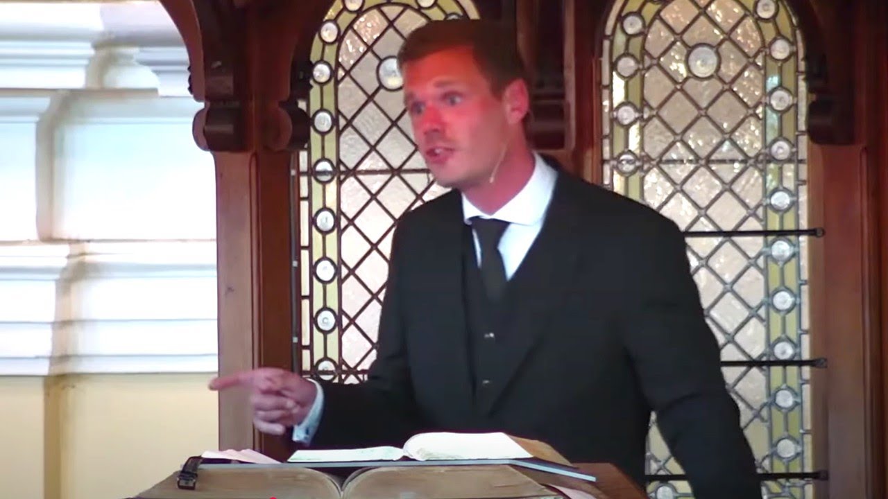 Daar heb ik een verhaaltje bij en vind het heel leuk om dat te vertellen en ik hoop dat u het nog