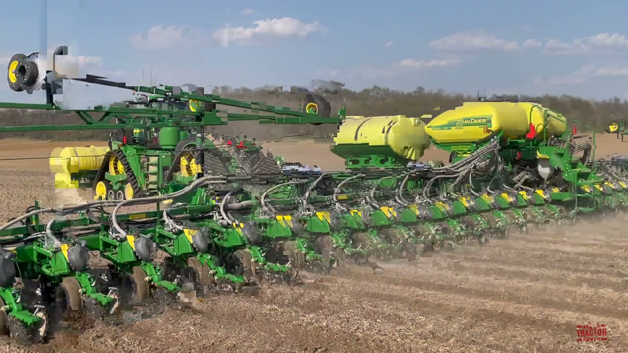 JOHN DEERE DB80 32 Row Corn Planter