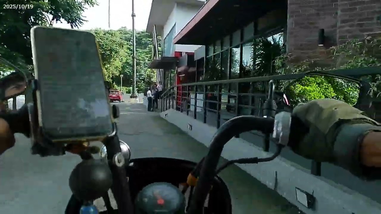 Suzuki choinori, food panda, Kenny Roger, supremo air 5k action camera 