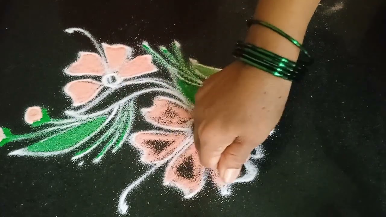 #freehandrangoli
