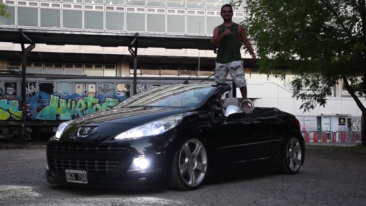 Peugeot 207 Cabriolet THP con kit suspensión Neumatica y llantas Lincacabur 18”