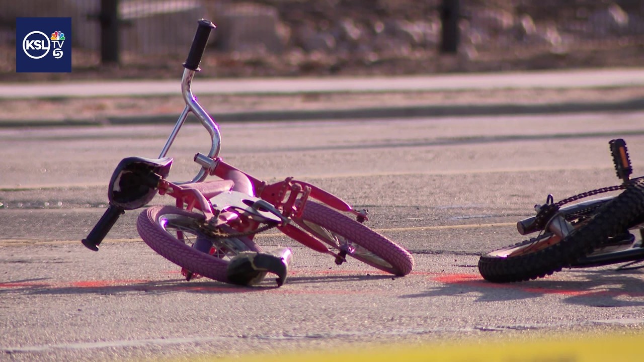 Boy struck by truck near Glendale park, prompting calls for new crosswalks