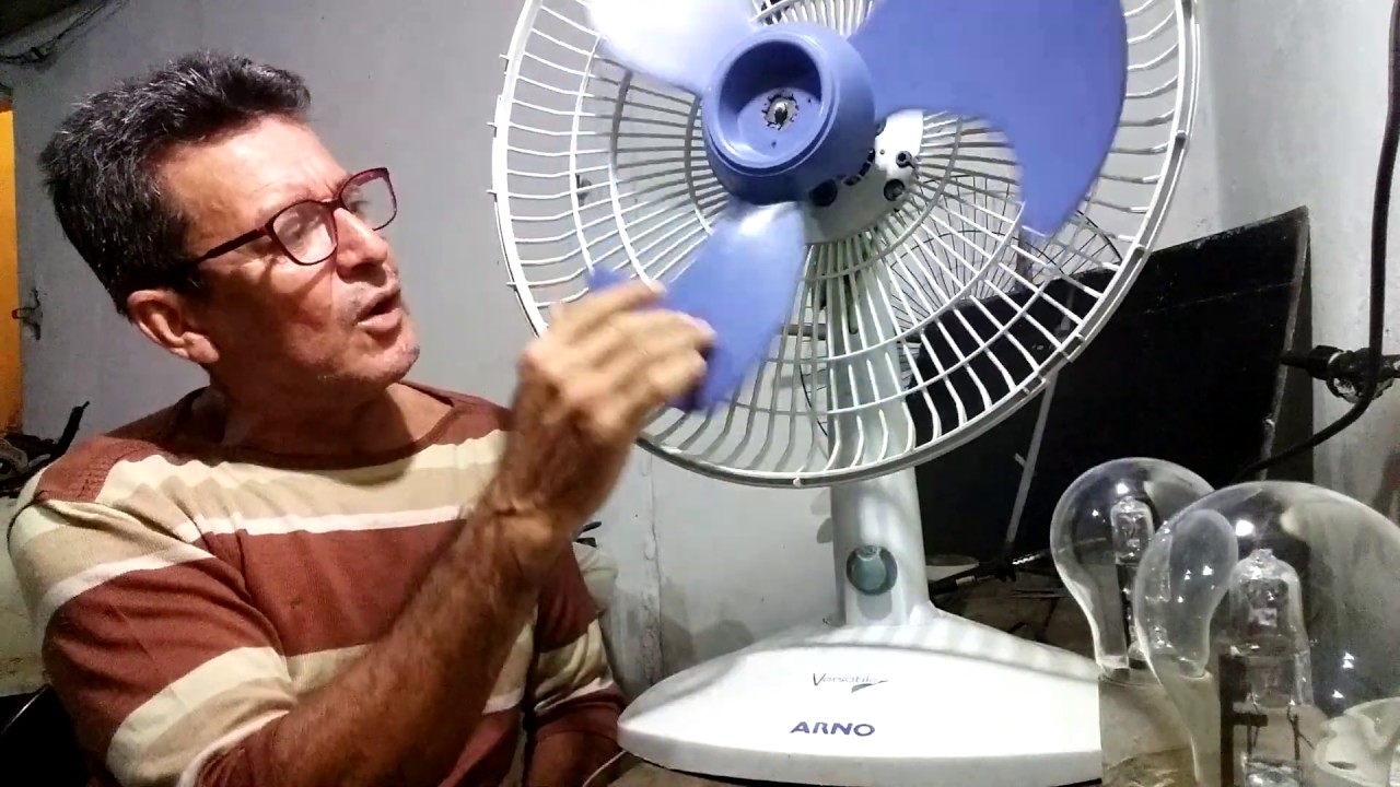 Ventilador Arno girando ao contrário  (Resolvido)