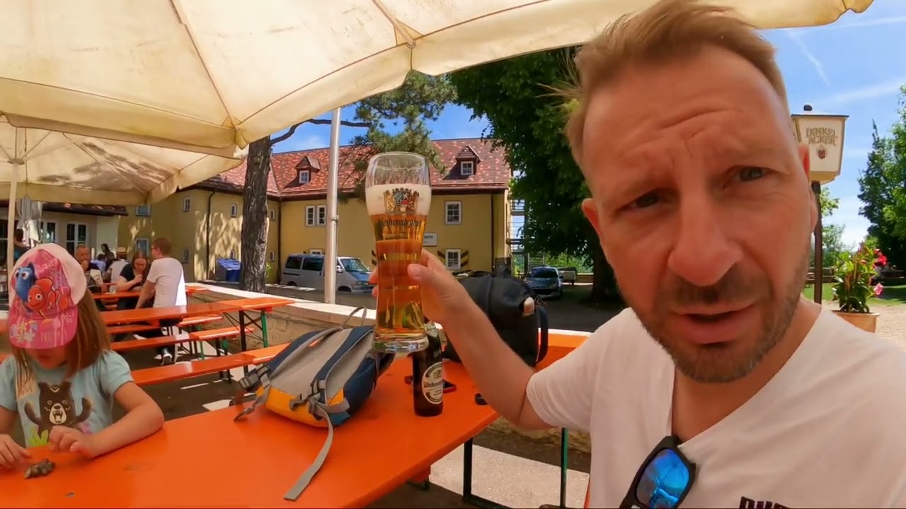 Strawberry plucking in Kongen and hiking up Burg Teck in Owen - GERMANY vlog