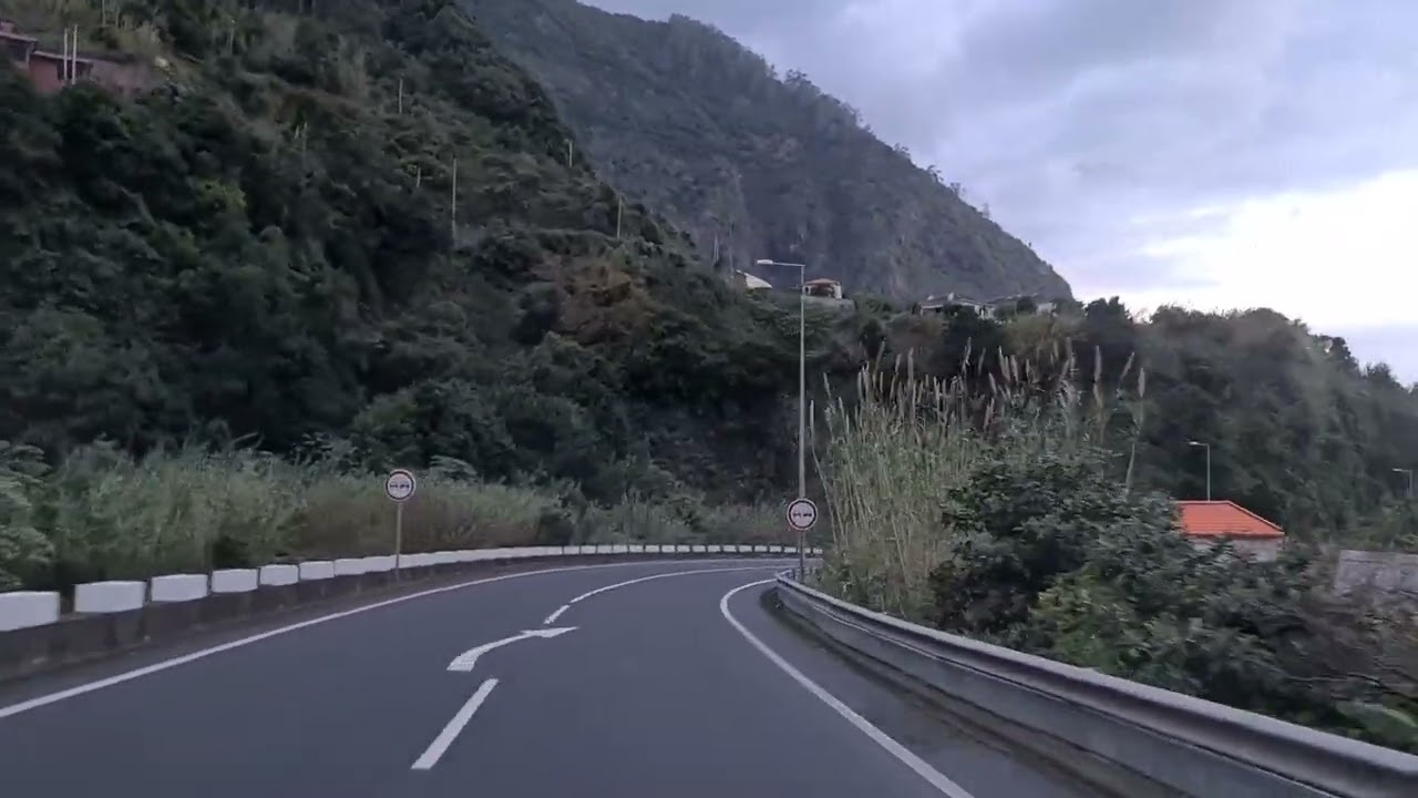 por terras de São Vicente ilha da Madeira Portugal 2022 1  lindo de se ver.
