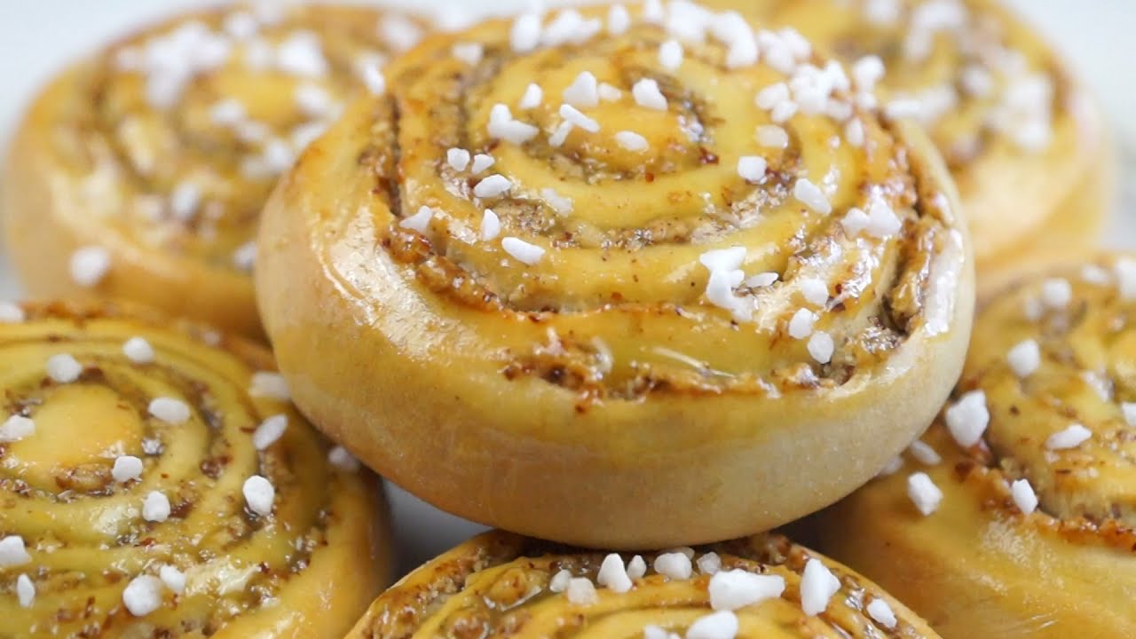 Nuss-Schnecken mit Orangenglasur  -  vegan