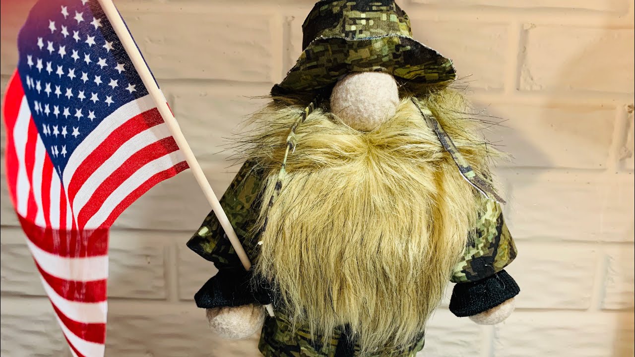 DIY No Sew Patriotic Gnome, Forest Grunt The Veteran Gnome.