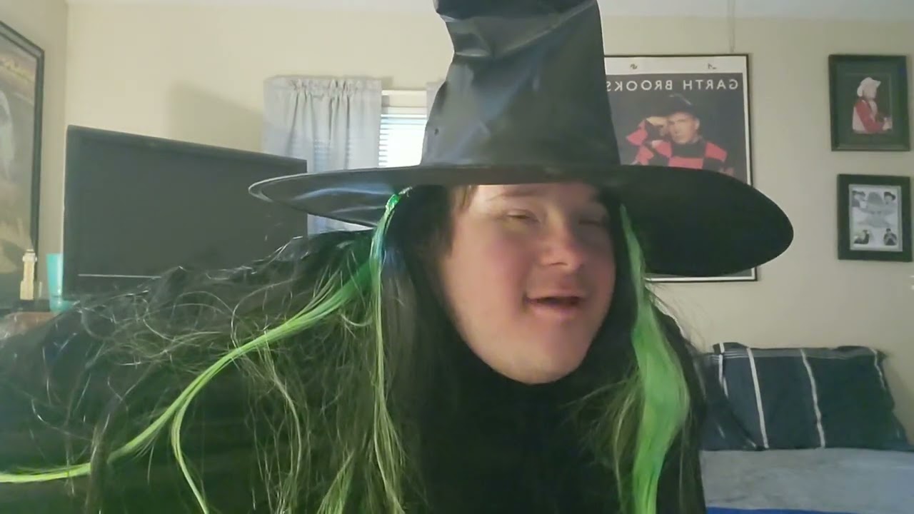 Wednesday become friends with a witch
