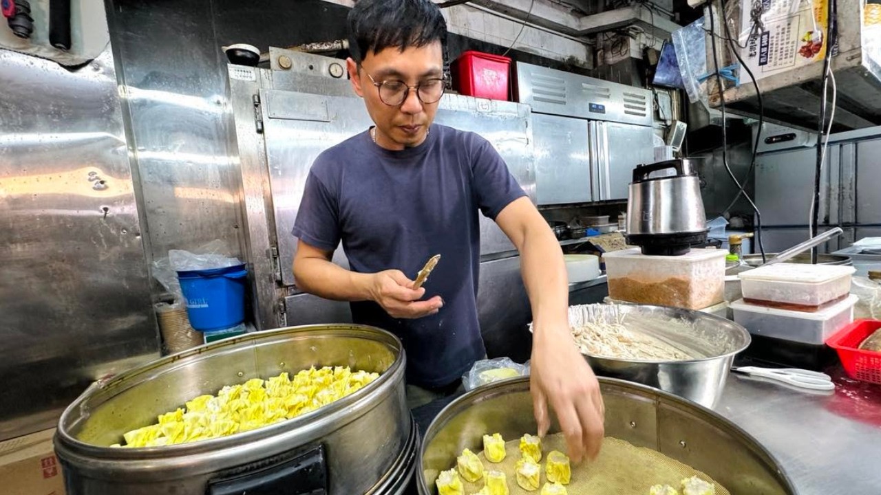 如何製作香港手工燒賣 - 深水埗周記 How to make the Iconic Street Food - SiuMai in Hong Kong #localfood #hongkong