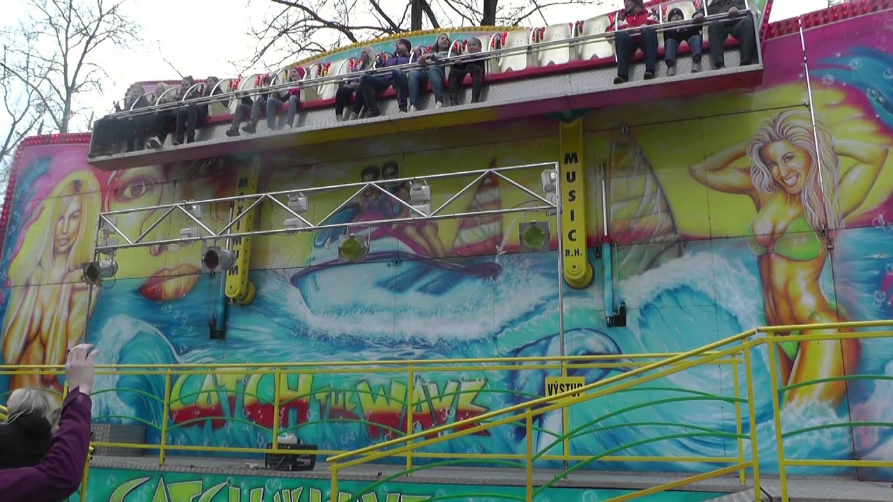 Dobrovodská pouť 2015 - ATRAKCE LAVICE CATCH THE WAVE / ATTRACTION BENCH CATCH THE WAVE OFF-RIDE