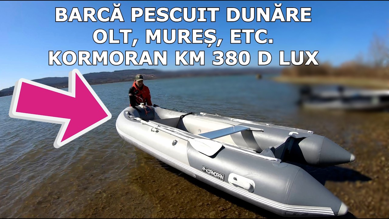 Barca Pescuit Dunare, Mures, Olt, etc. KORMORAN KM 380 D LUX CHILĂ PODEA ALUMINIU PROFI GRI DESCHIS