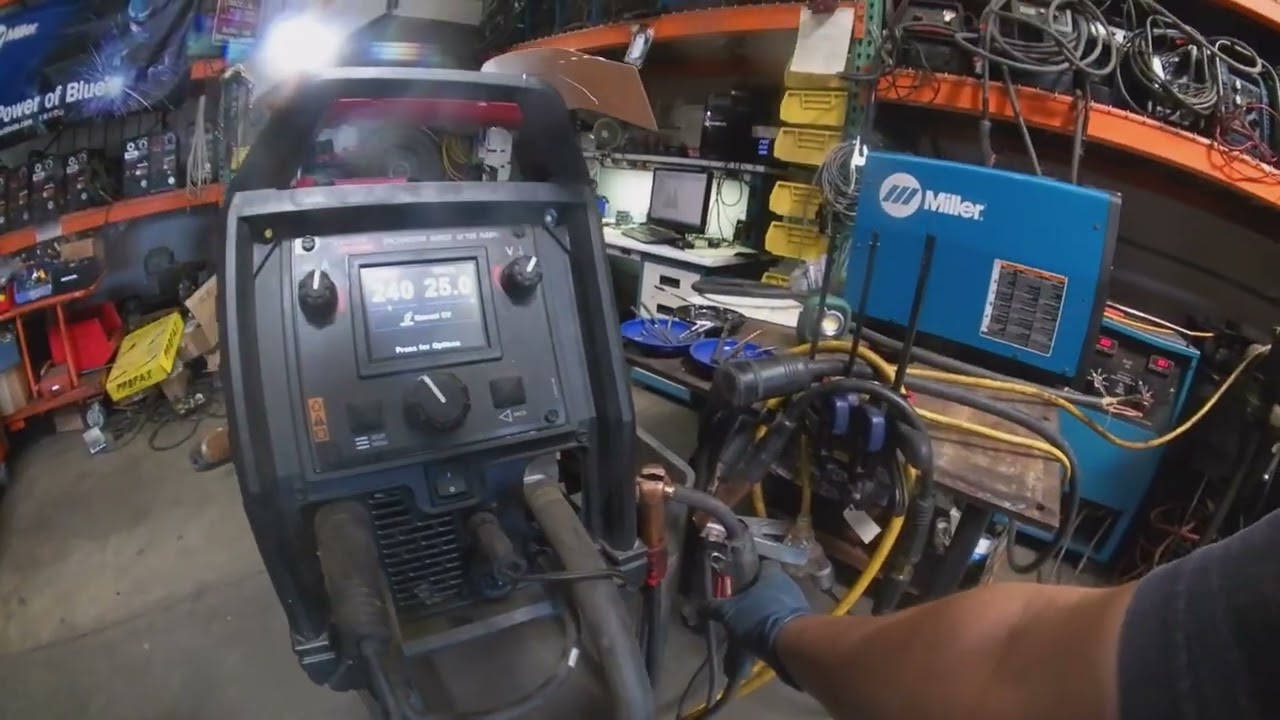 lincoln power mig 215 mpi repair - won´t turn on ? circuit breaker fix #weldingmachine #diy #welding