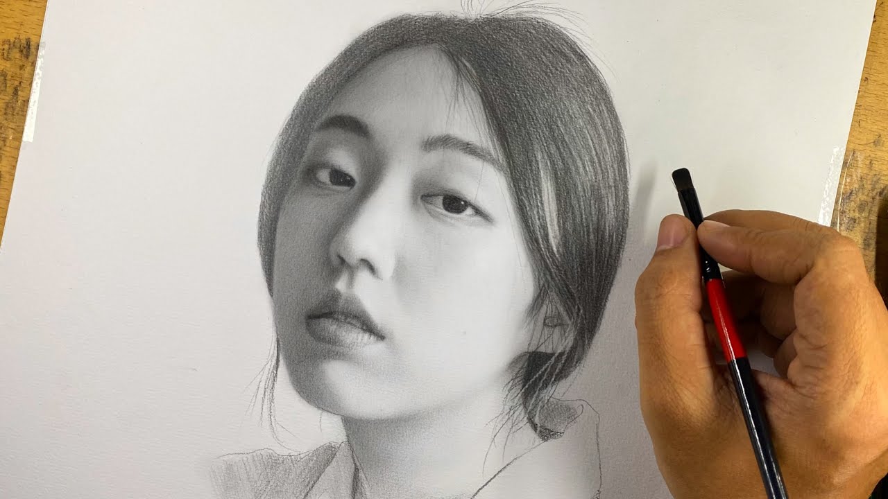 Realistic Portrait Blending With Graphite Pencil 2b