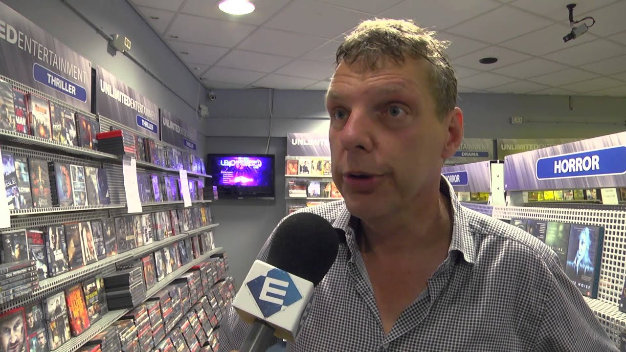Laatste videotheek van Enschede stopt ermee (TV Enschede)