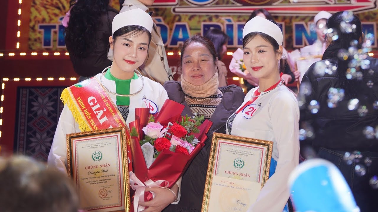 LỄ HỘI KHAI HẠ DÂN TỘC MƯỜNG ĐÊM THI CHUNG KẾT NGƯỜI ĐẸP TRÌNH DIỄN TRANG PHỤC DÂN TỘC\HOÀ BÌNH 2025