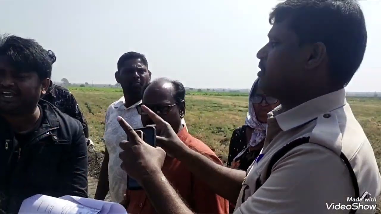 Land kabza by SHO Jagadevapur therting sending out through the conistebul s saporting opposite party