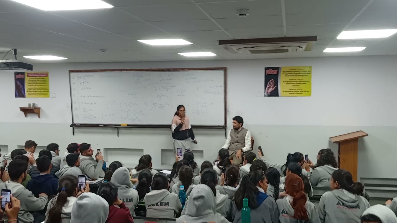 Shayari by Student on New Year at Allen Kota || Leader TX03 2021-22