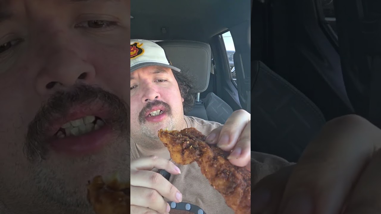 Cluckies Hot Chicken food review