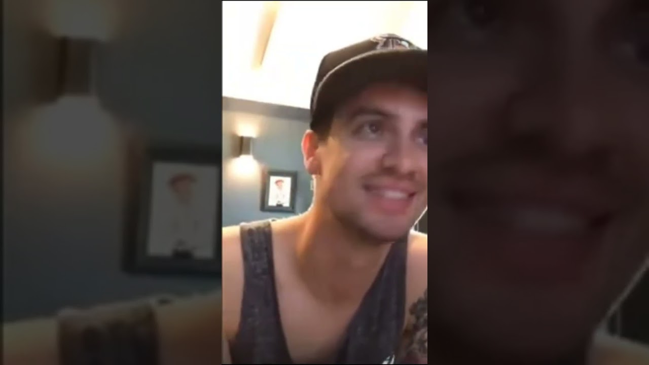 Studio Hangout Brendon Urie periscope live (9/29/15)