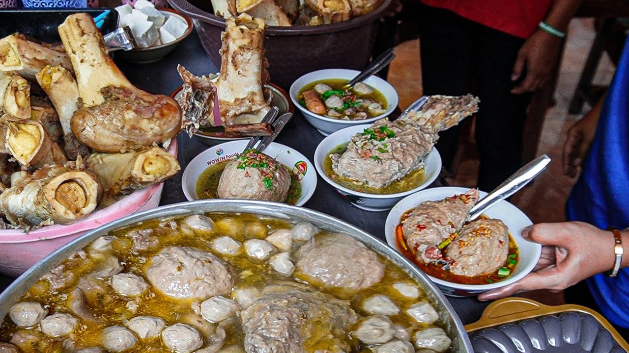 BAKSO PALING KOMPLIT!! 20 MACAM BAKSO MASUK DALAM SATU DANDANG