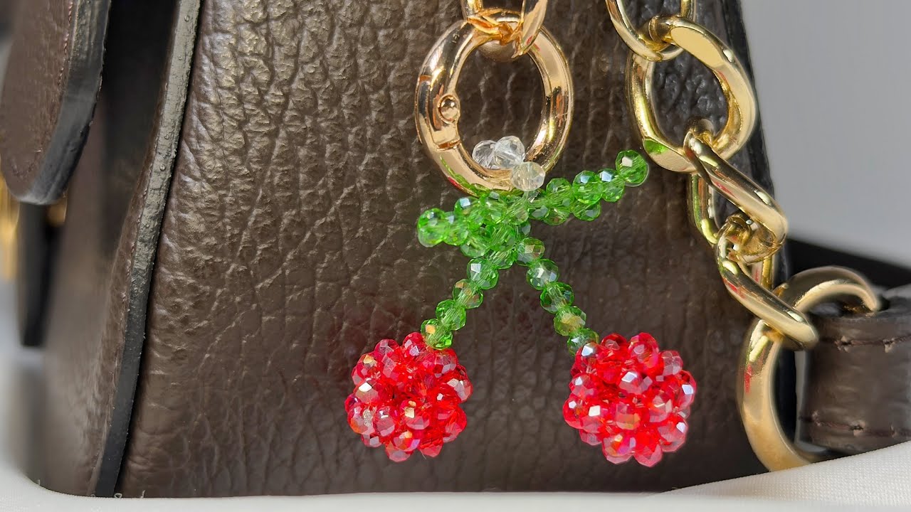 How to Make a Beaded Cherry Keychain Step by Step 🍒
