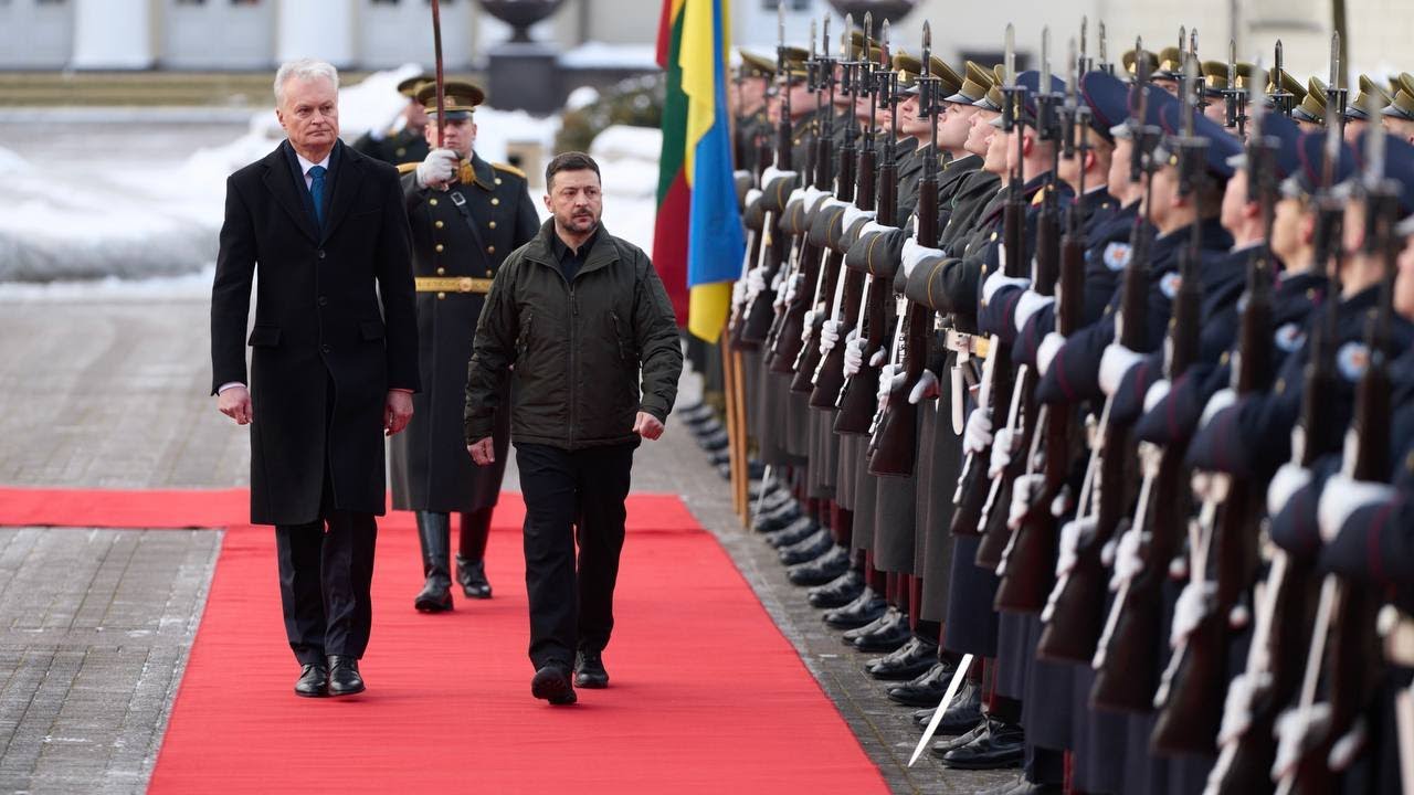 Церемонія зустрічі Володимира Зеленського та Гітанаса Наусєди у Вільнюсі