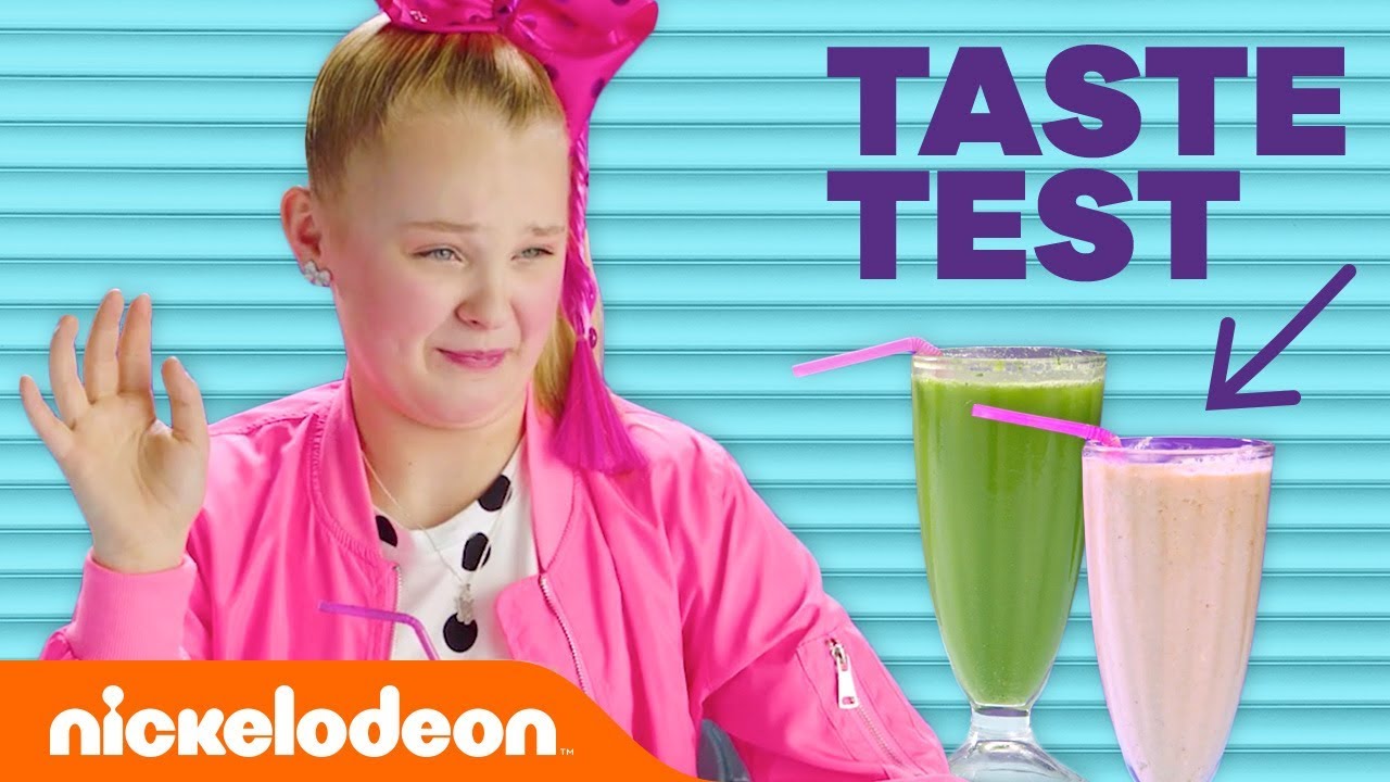 Mystery Smoothie Taste Test w/ JoJo Siwa, Breanna Yde, Lilimar & More! 🍔 | #FunniestFridayEver