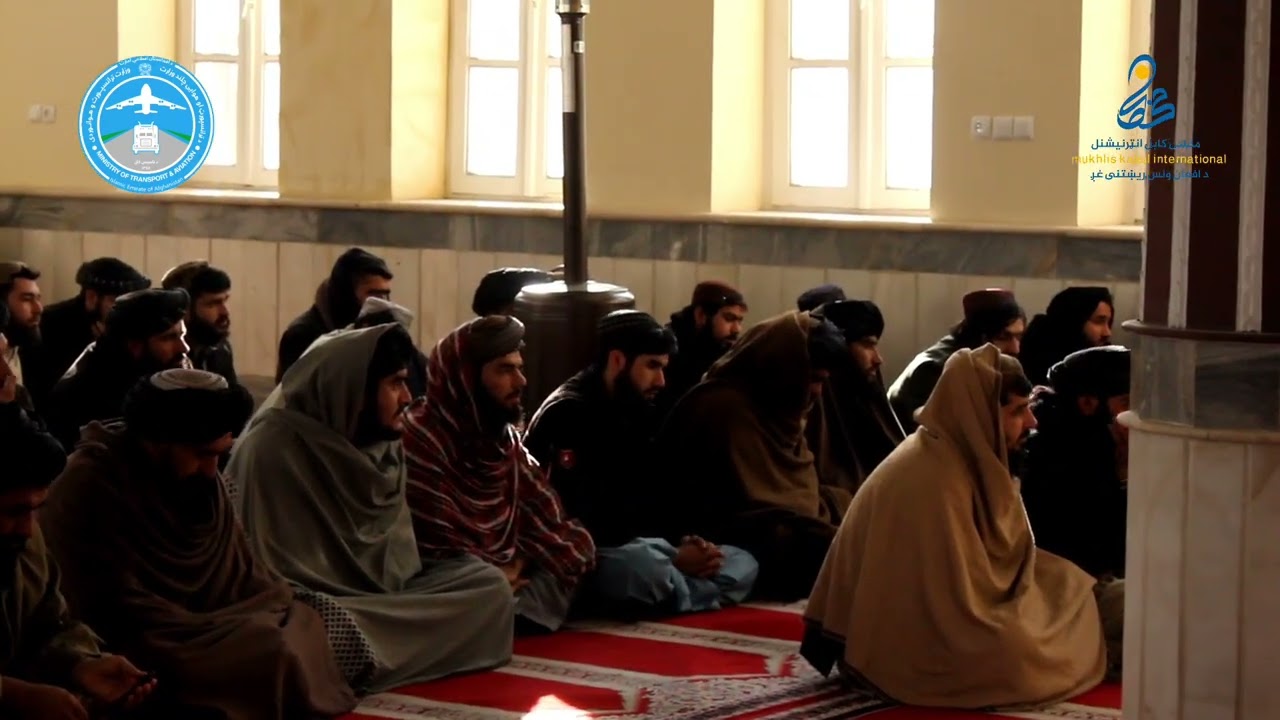 سمینار دهرات ولایت دواټ ټرانسپورټ دتنظیم ریاست ،په انګړ کې.!