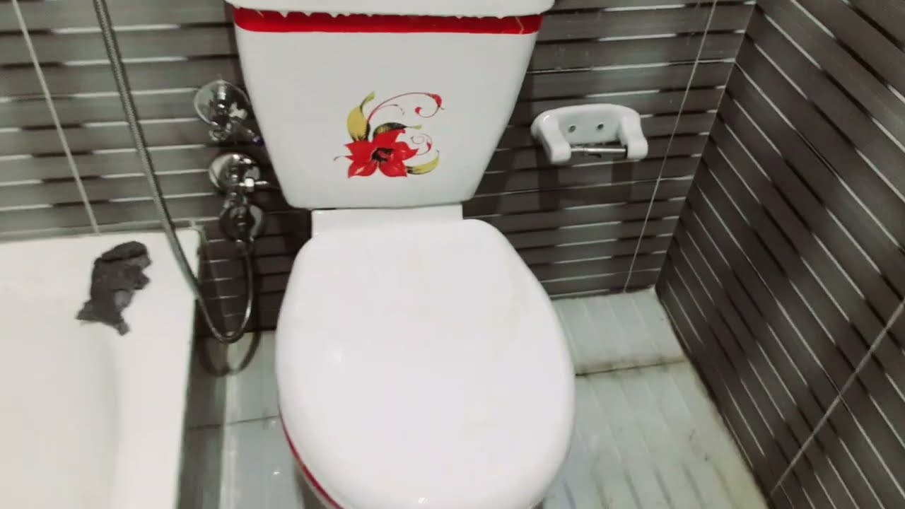 تنظيف الحمام 