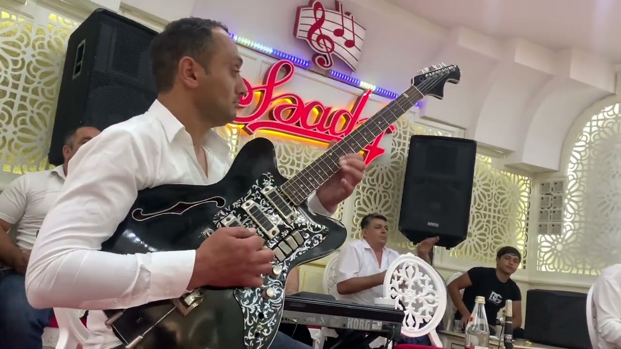 Sadiq Berdeli Gitara, Köçərinin oğlunun toyu, Popuri